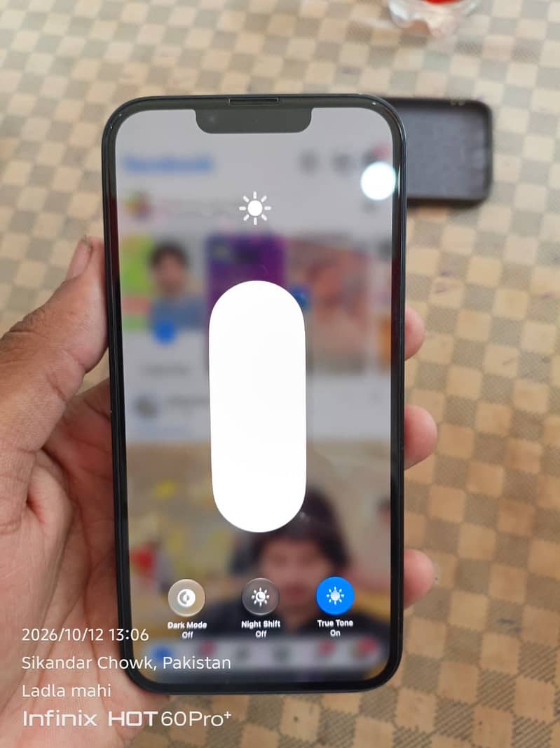 Apple iPhone 14 7