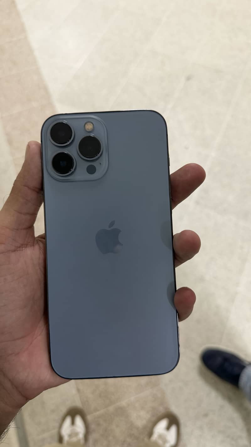 iPhone 13pro max 1