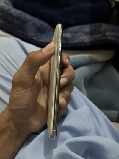 Apple iPhone 11 Pro factory unlocked no jv
