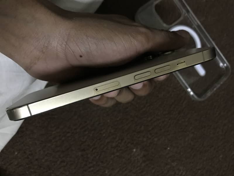 Apple iPhone 13 Pro 7