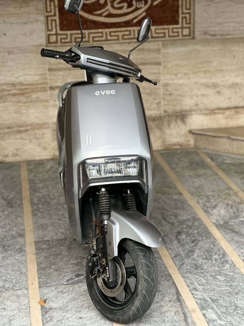 Evee c1 pro 0