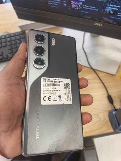 Tecno CAMON 40