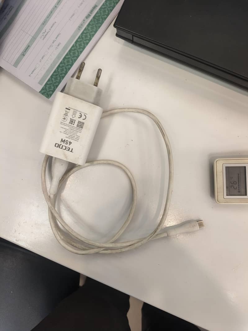 Tecno CAMON 40 2