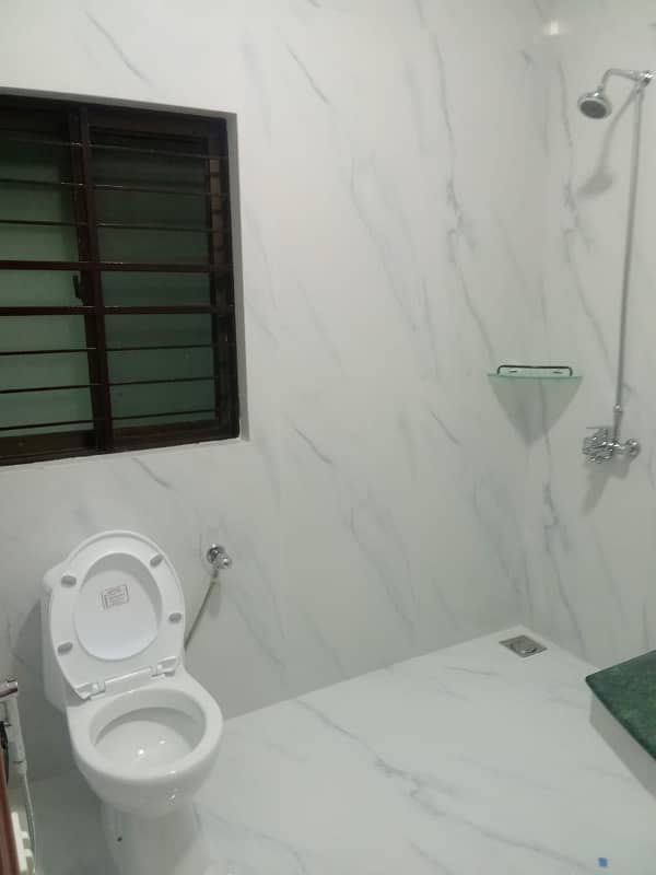 Upper Portion Rent 3 Bed 6