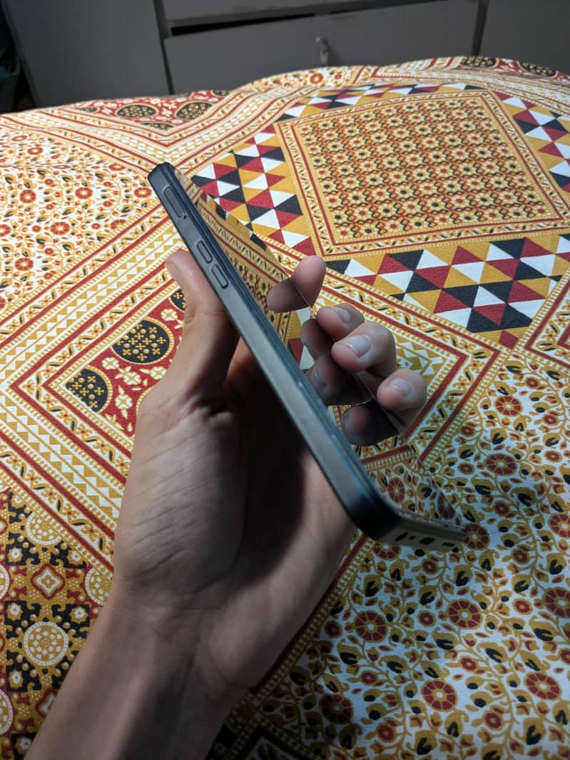 OPPO A60 2