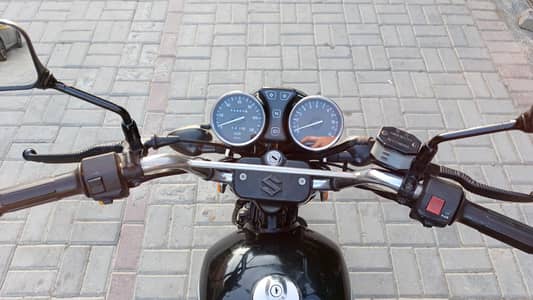 Suzuki GS 150 SE 2021 available in Best Condition