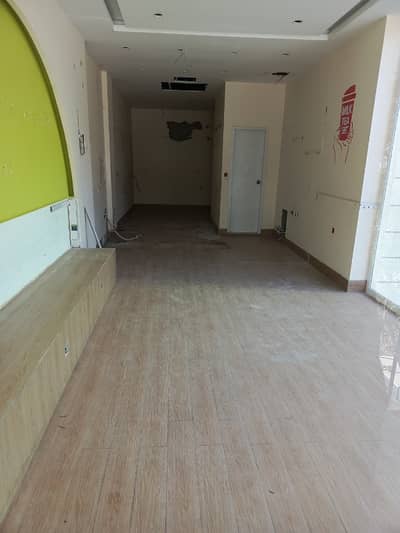 Property Links Offers 450 Square Feet Ground Floor Shop Available For Cafes/Restaurants In Prime Location F-7 Markaz