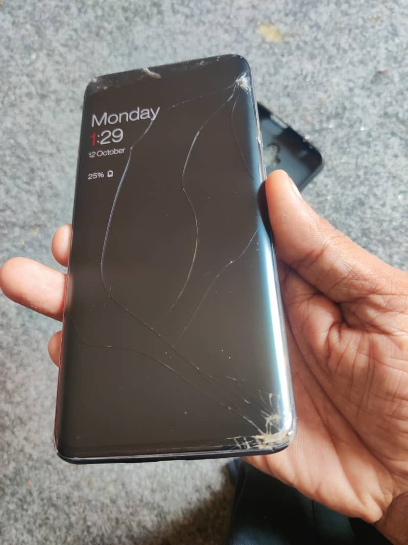 One Plus 7 Pro 2