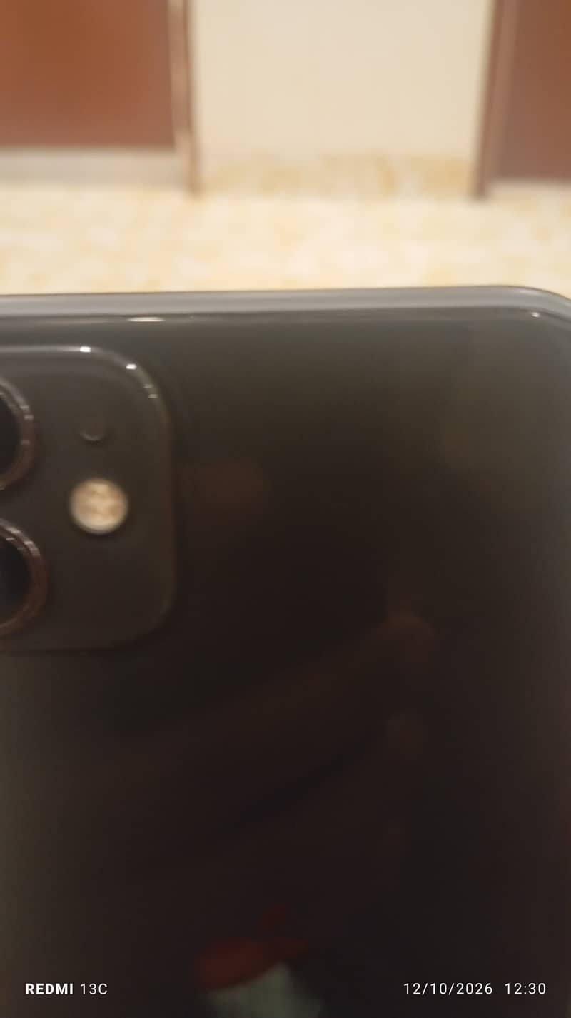 Apple iPhone 11 8