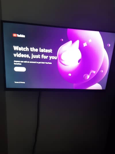 orient 32" Led tv in good condition with wifi Youtube