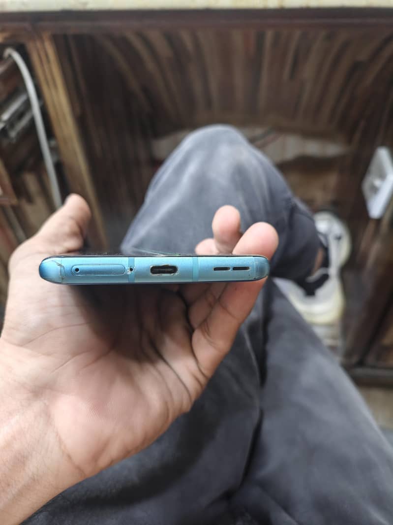 One Plus 8 Pro 4