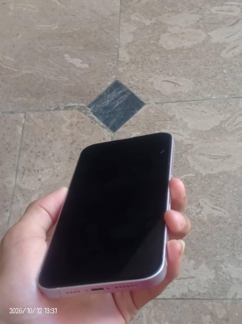 Apple iPhone 14 plus 4
