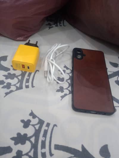 charger A06 cover