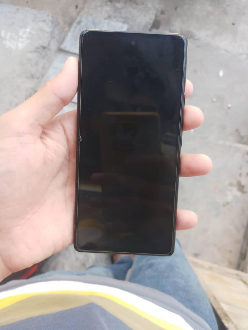 Google Pixel 6 4