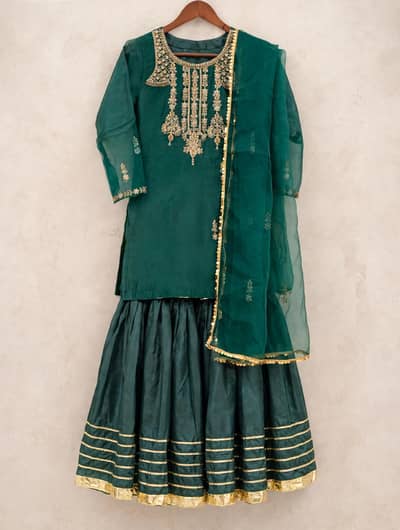 Emerald Green Gharara 3pc Dress Medium - 1 Time Used - 10/10 Condition