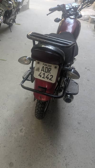 Suzuki 150 se