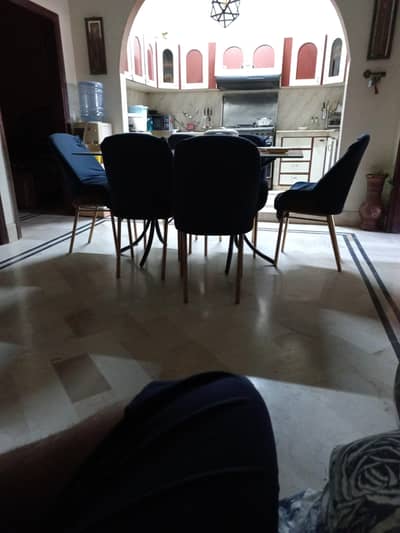 6 chair Dining for sale