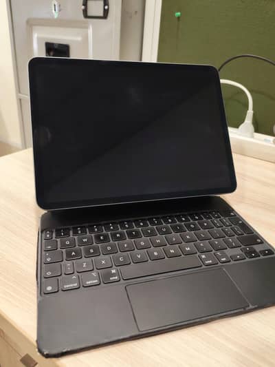 ipad pro 11 inch 2nd gen 512gb with magic keyboard