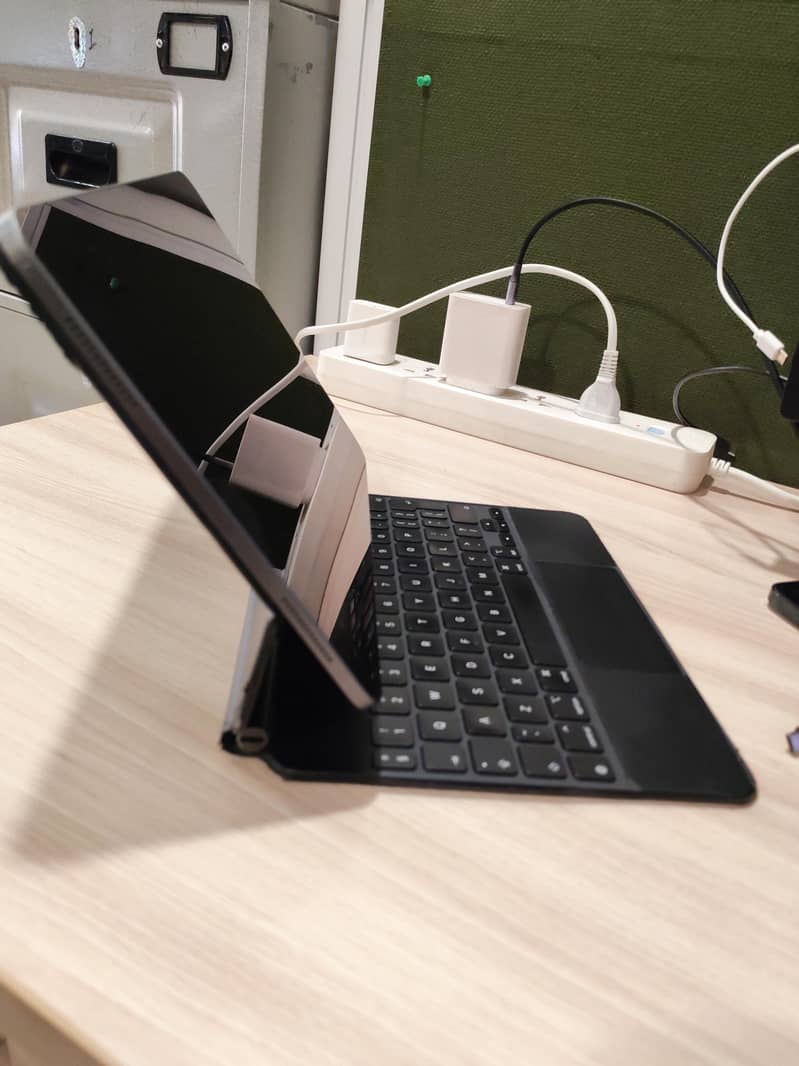 magic keyboard only 1