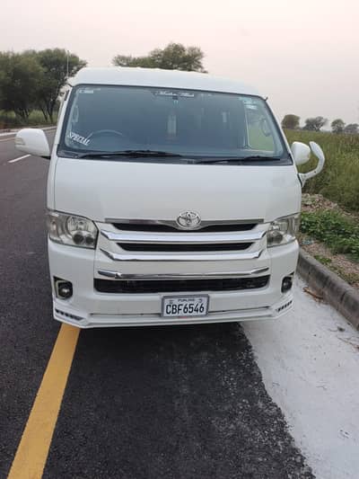 toyota hiace 214 13/18