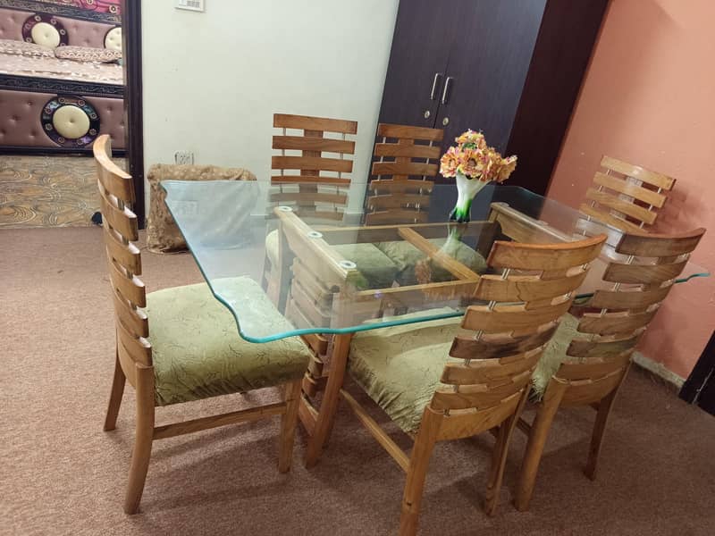 Dining table 3