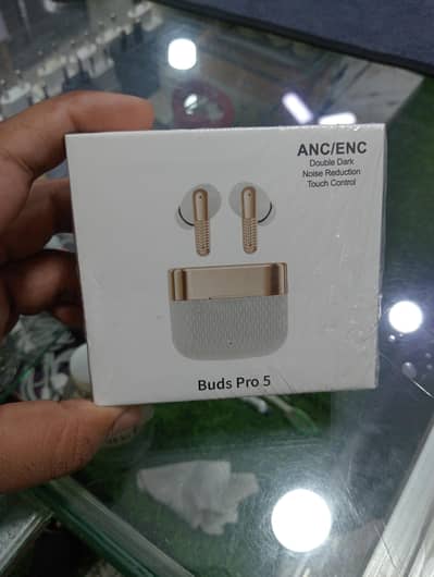 Earbuds