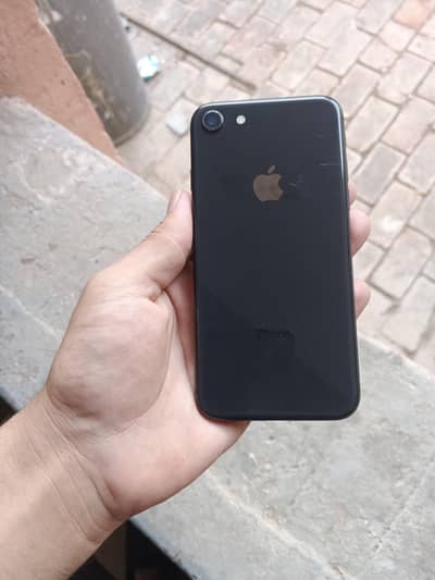 Apple iPhone 8