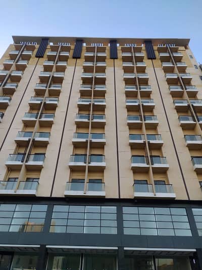 1000 SQFT luxury apartment available for sale in Bahria Town Karachi