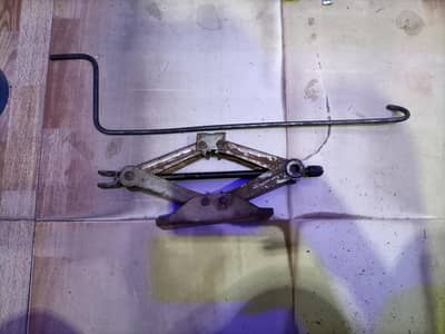 Car Jack jeniune