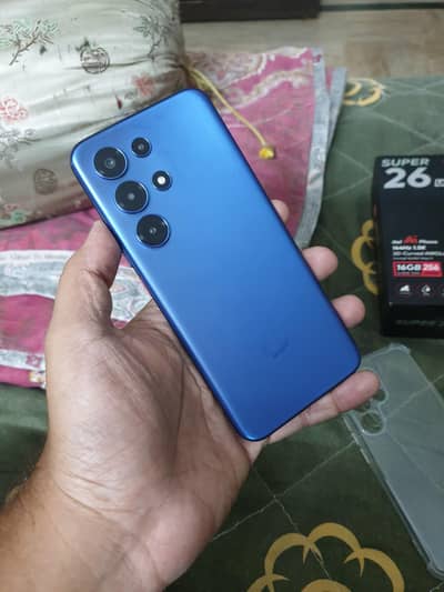 itel s26 ultra 8/256gb box charger cable. all ok
