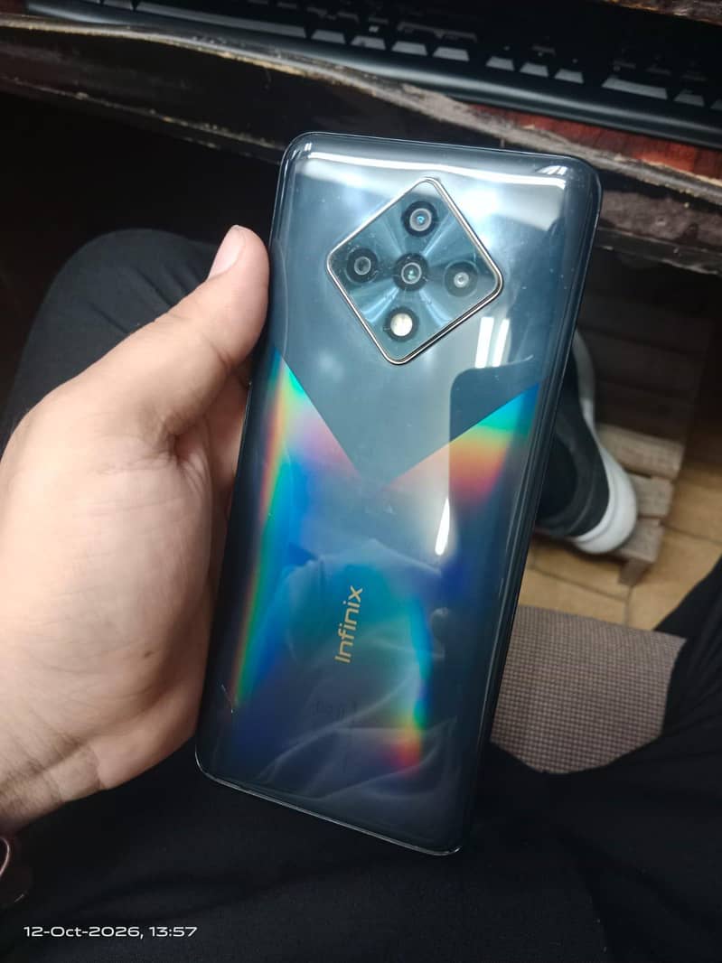 Infinix Zero 8i 2