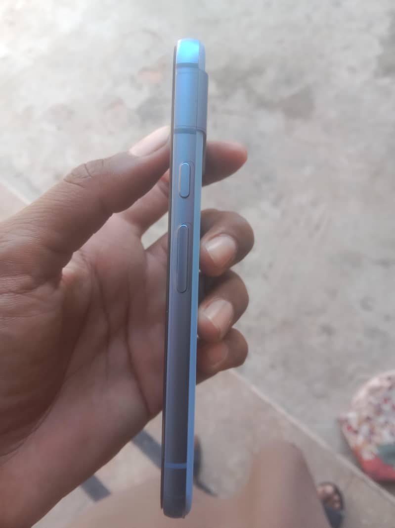 Google Pixel 8a 4