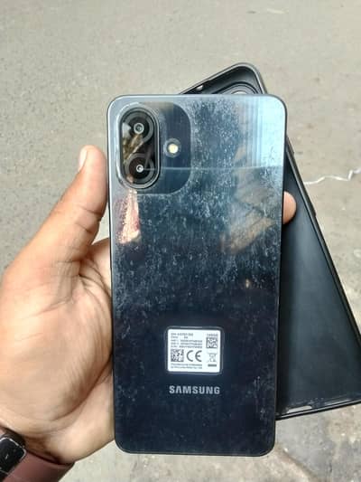 Samsung Mobile A07 5G 6/128 box and cable argent sale