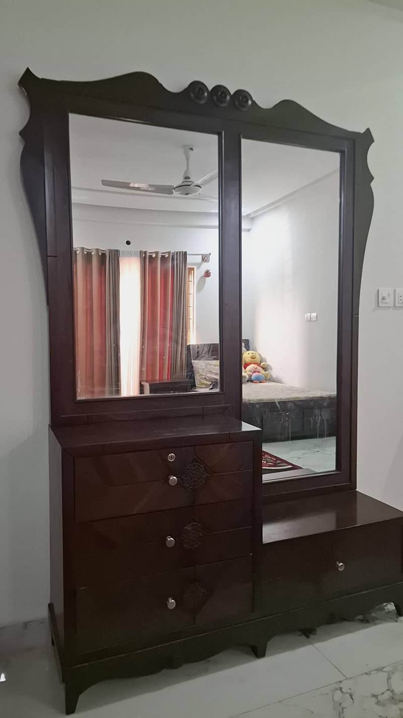 Wooden Dressing Table for Sale!!! - Mirrors - 1120374425