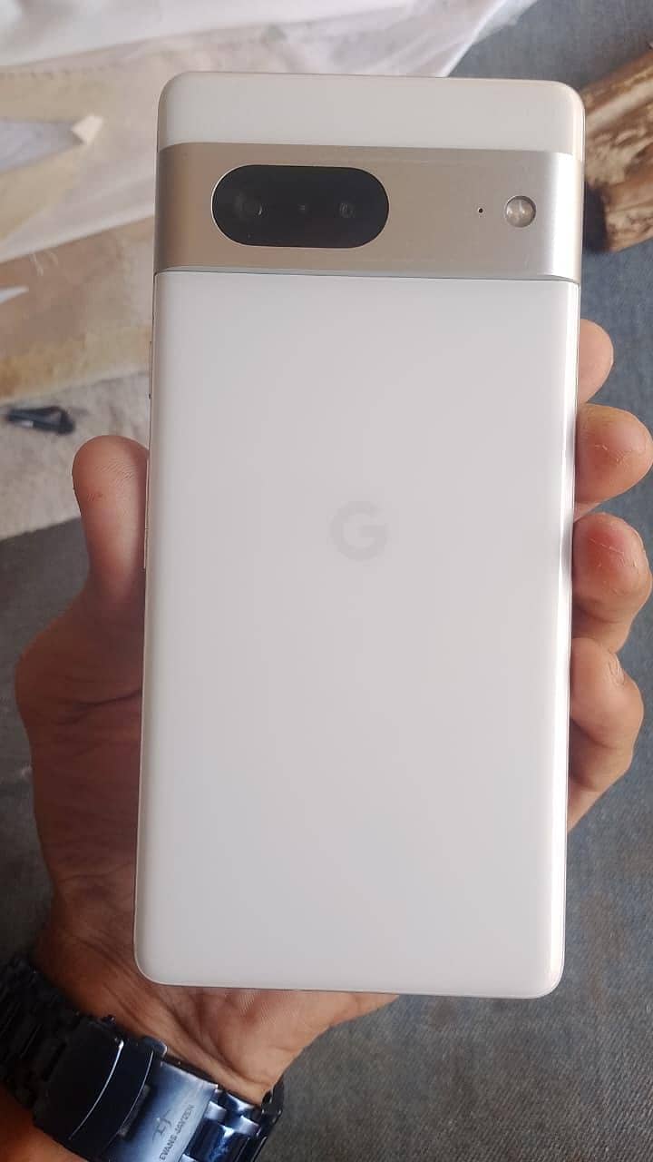 Google Pixel 7 2