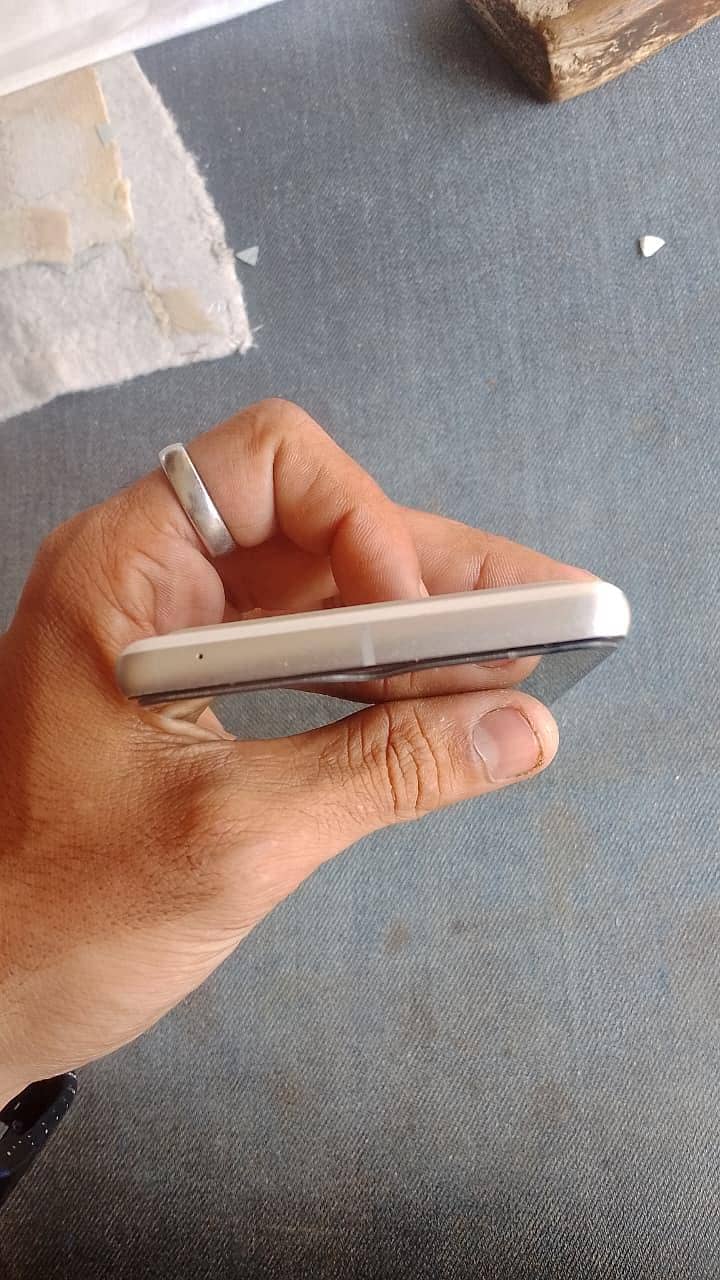Google Pixel 7 3