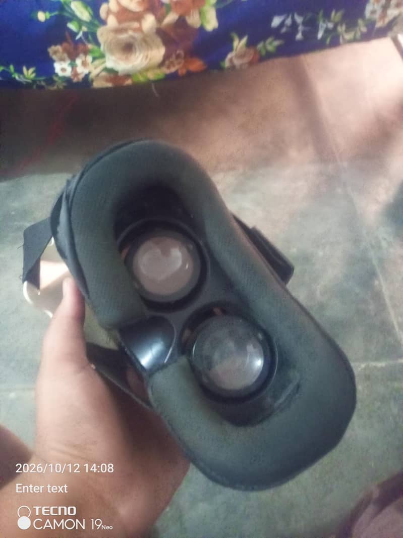 VR BOX 1