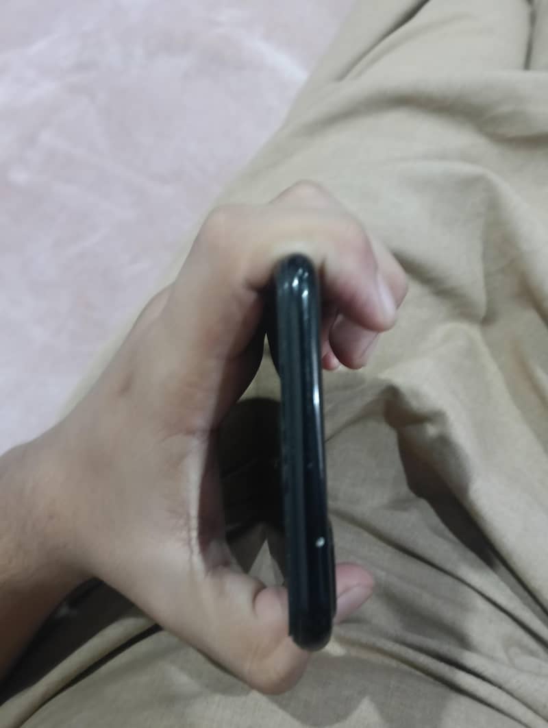Apple iPhone 7 Plus 1