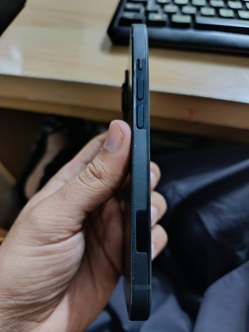 Apple iPhone 14 1