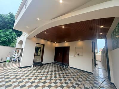 11 Marla corner house available for sale in bahria enclave Islamabad