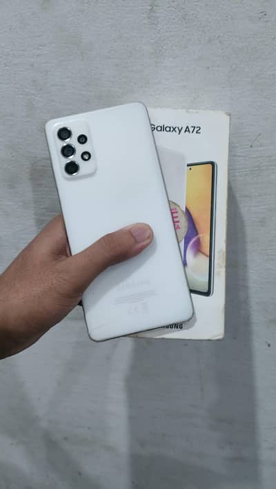 Samsung Mobile A72 like new