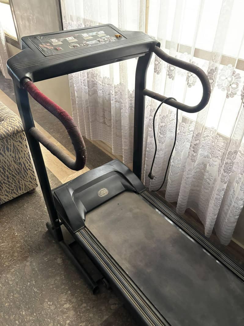 Treadmill 4