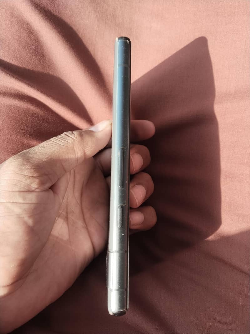 Google Pixel 7a 3