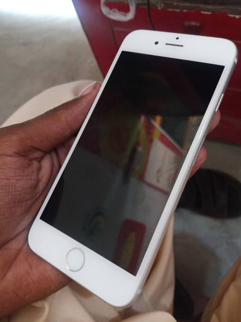 Apple iPhone 6 1