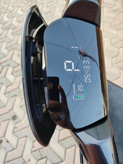 revoo a12