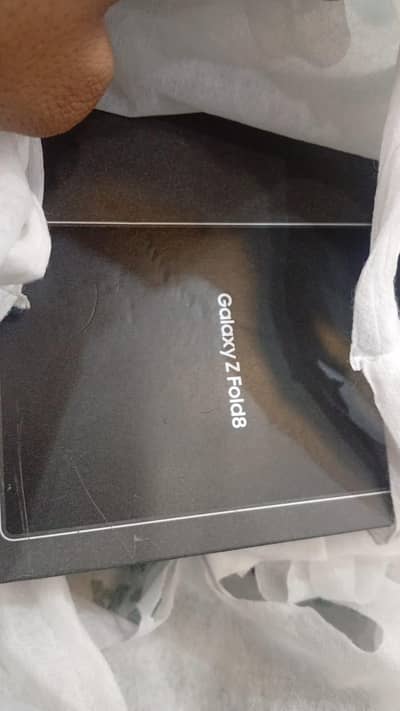Samsung Mobile Z Fold 8