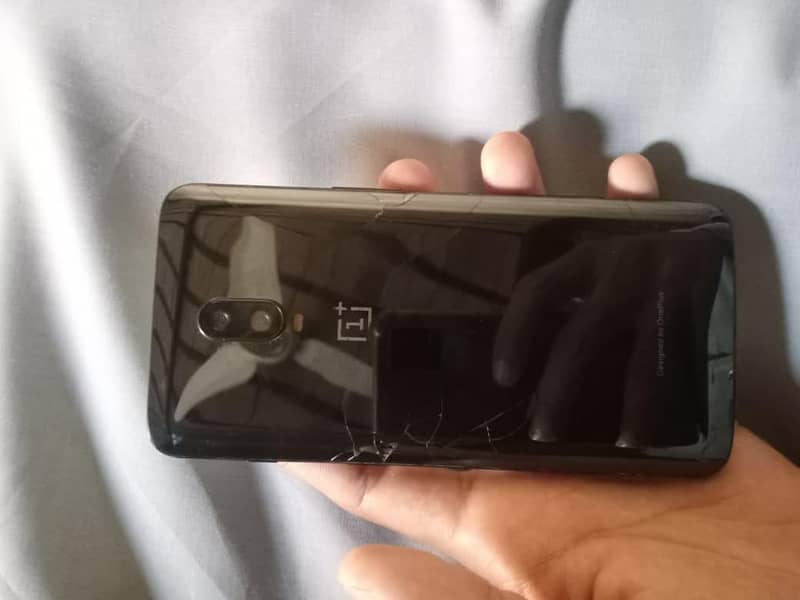 One Plus 6T 2
