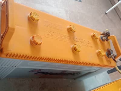Phoenix Battery 210 (10/10 Condition) Used 6 Months Only
