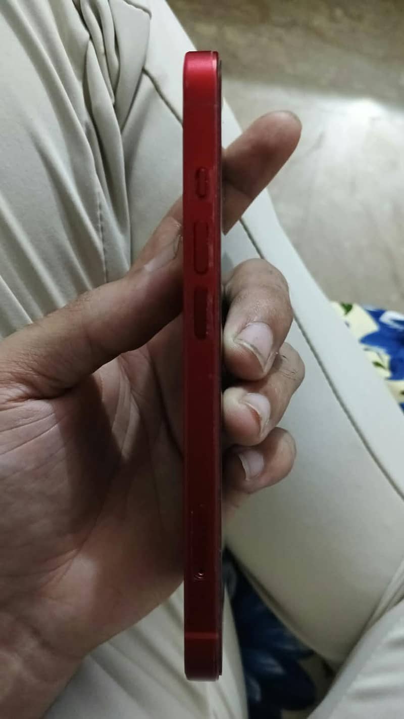 Apple iPhone 13 jv 3
