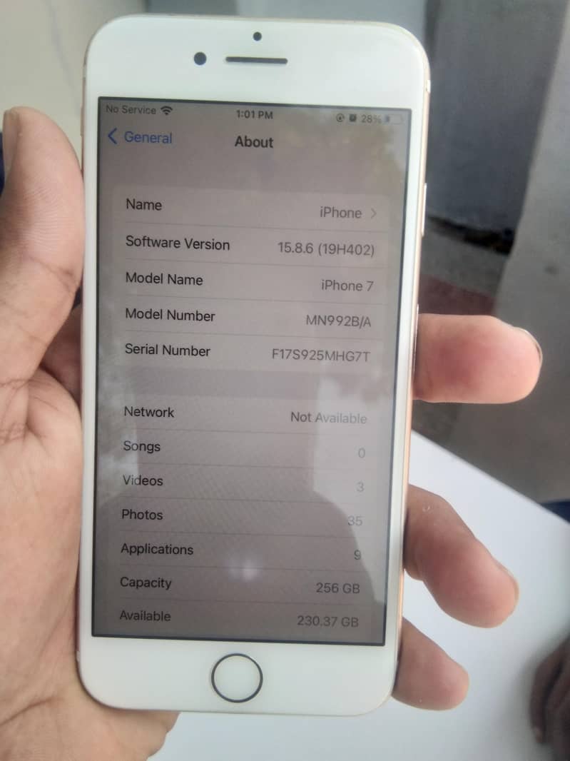 Apple iPhone 7 Plus 2